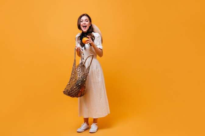 Effortless Chic: A Dress Lover’s Handbook