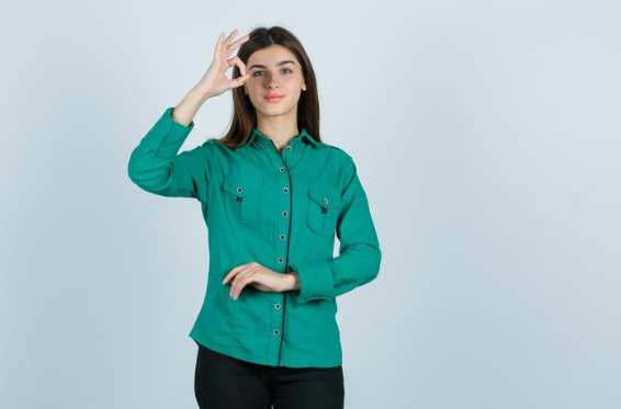 Green Women's Shirts: Styles, Shades, and Outfit Ideas for Every Occasion